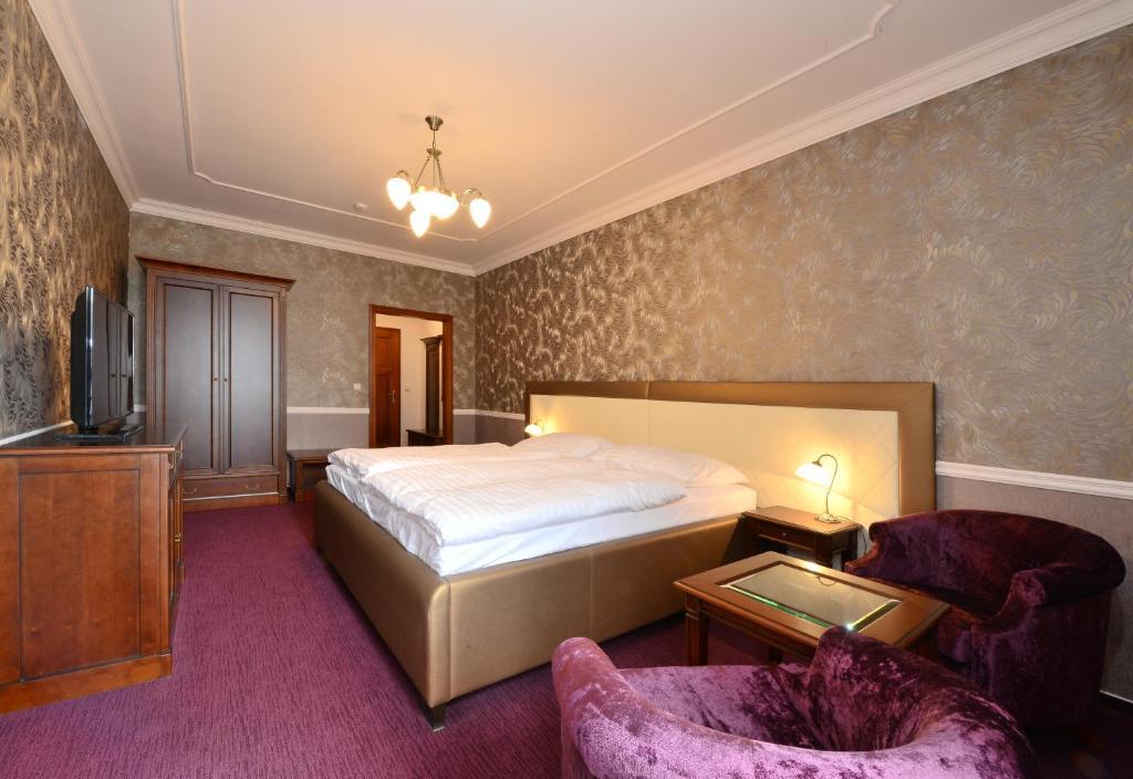Hotel Gold Chotoviny Habitación foto